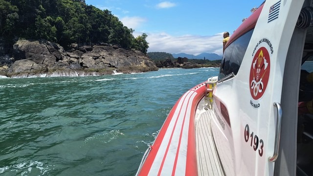 Corpo de Turista de São Paulo é Encontrado Após Afogamento em São Sebastião