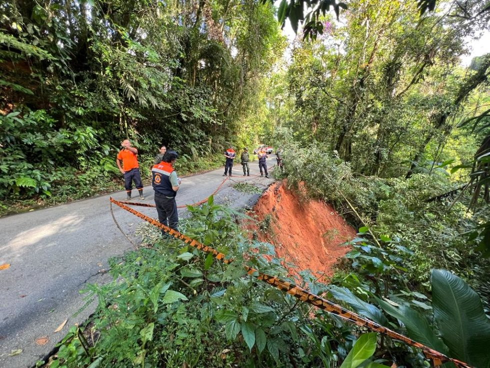 Interdição Temporária da Estrada Monte Valério em Ubatuba