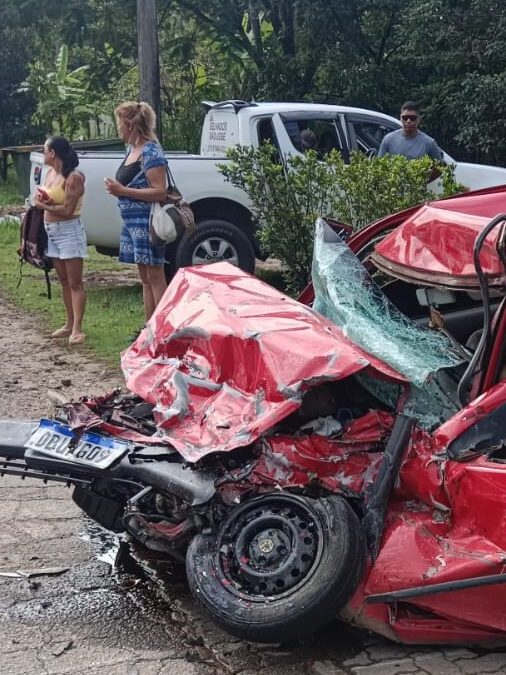 Acidente Grave na Rodovia Dr. Manoel Hyppólito Rego em Caraguatatuba