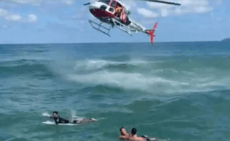 Nova ocorrência de afogamento na Praia Grande, em Ubatuba. Uma vítima teve grau 2 e outra escapou sem complicações. Situação aconteceu neste sábado (31).