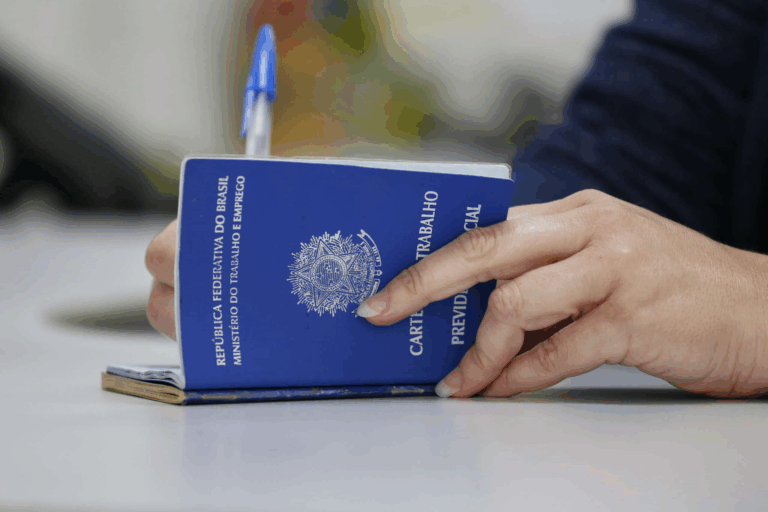 São Sebastião: 3.991 atendimentos e queda no pedido de seguro-desemprego no 1º quadrimestre