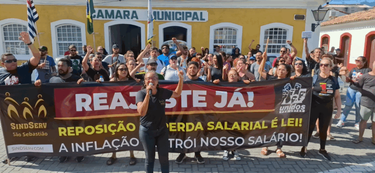 Servidores de São Sebastião entram em greve geral nesta quarta (11), após assembleia unânime. Sindserv cobra reajuste, vales e denuncia promessas não cumpridas pela Prefeitura.