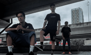 A banda Dalmatans X surpreende ao lançar álbum punk com crítica social e cover inusitada de Alceu Valença. Conheça No Comply Union e mergulhe nessa nova cena. Leia agora!