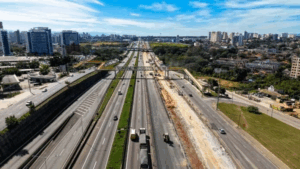 Obra no acesso à Rodovia Dutra em Jacareí interdita trecho no km 157,7 no sentido SP por 25 dias; saiba quais desvios usar.
