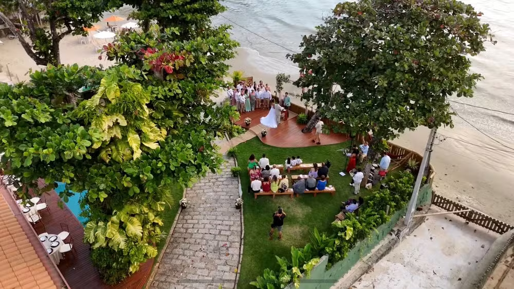 Cerimônias de casamento nas praias do Litoral Norte crescem em 2024 e 2025. Ilhabela lidera, seguida por Ubatuba, São Sebastião e Caraguá.