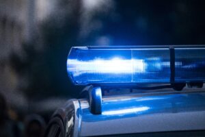 Homem de 29 anos é morto a tiros em Ubatuba, no bairro Parque Guarani. Polícia investiga o caso como homicídio e busca imagens e testemunhas.